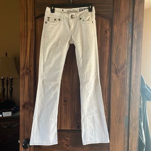 Miss Me, White Bootcut Jeans, size 27